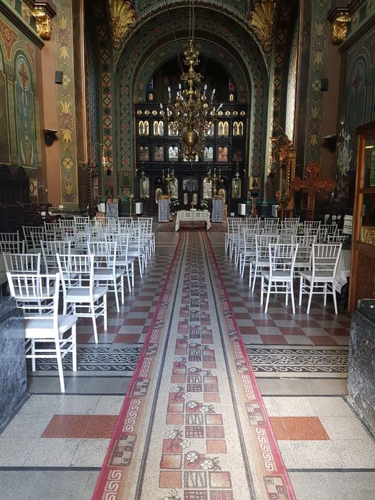 9 lei Inchiriez scaune Chiavari,transparente Napoleon,mese rotunde