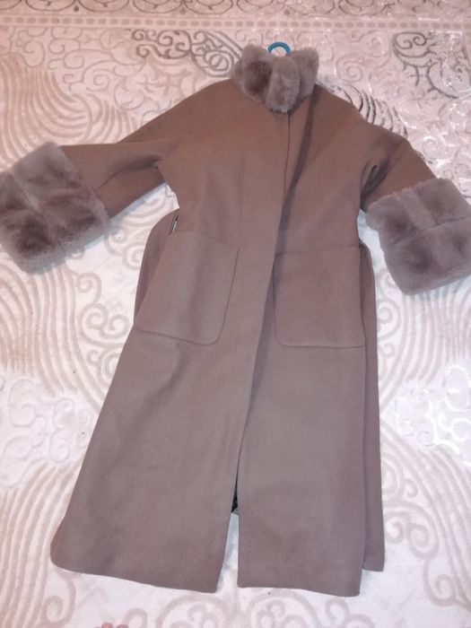 Пальто осень зима