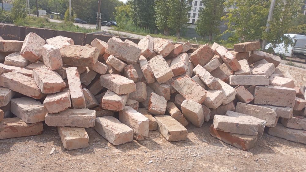 кирпич кірпіш 60 тг