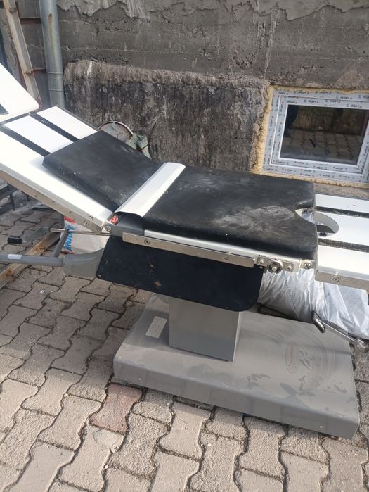 Медецинская кровать