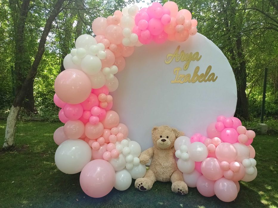 Aranjamente baloane botez Arcada baloane Decor Photocorner aniversare Aranjamente baloane botez Decor flori cristelnita
