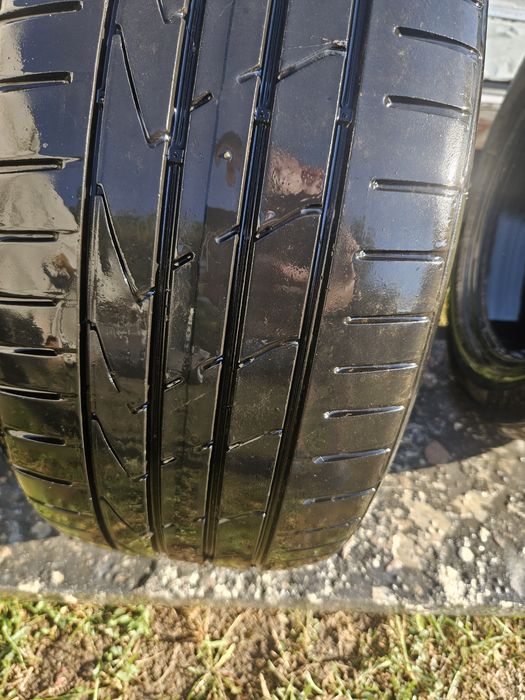 Vând set 4 anvelope de vară Hankook Ventus S1 evo2, 225/50 r17