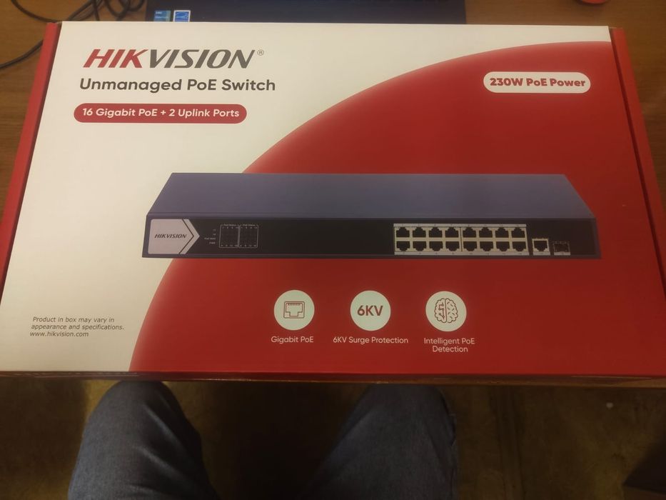 Сетевой коммутатор Hikvision DS

3E0518P-E Switch 16 port

10/100/100