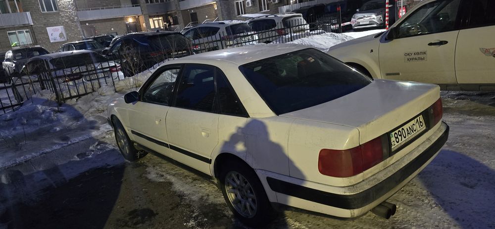 Audi 100 c4 2.6 об