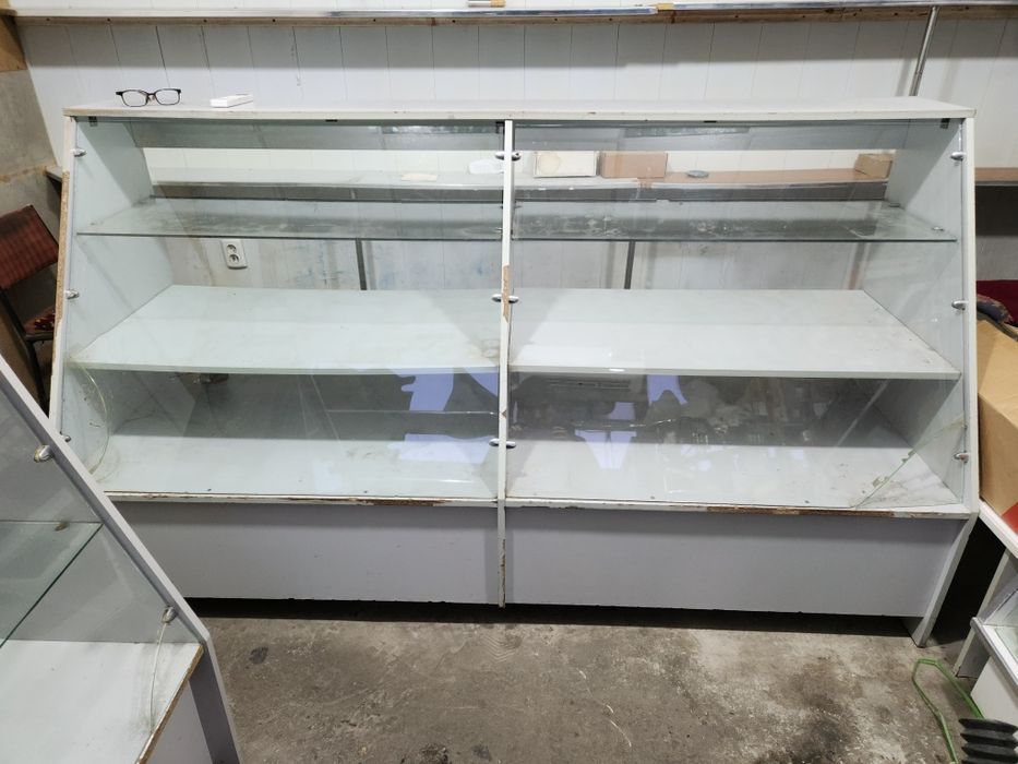 Vetrina/ Ветрина