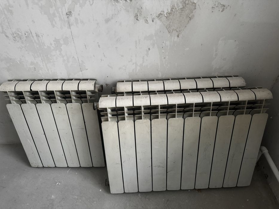 Продам алюминивые батареи б/у