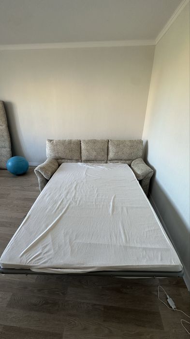Диван+кресло икеа