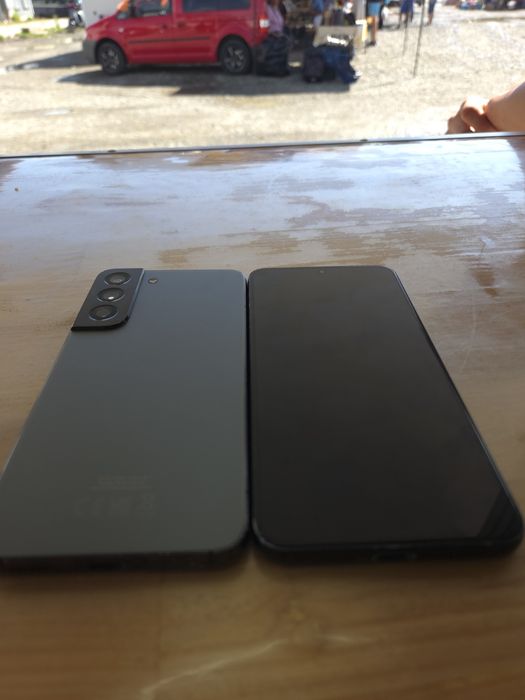 Samsung s22 functional +(s22 pt piese)