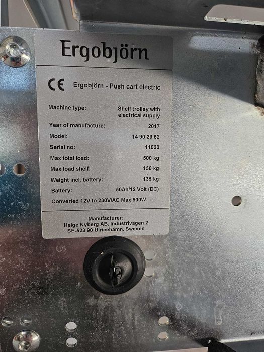 Carucior cu rafturi  etajat