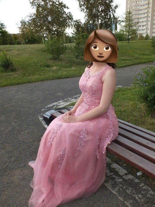 Вечернее платье  женское