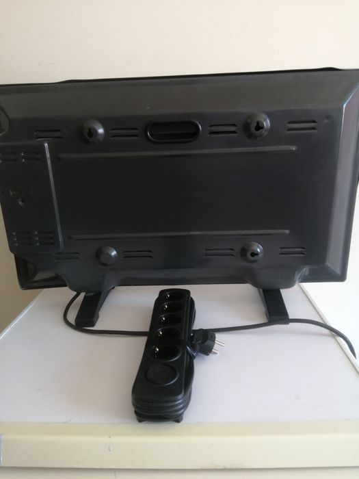 Електрически конвектор. работи перфектно