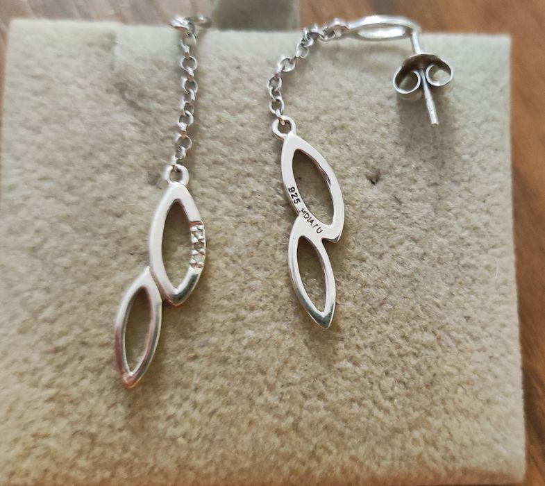 Продам недорого серебро