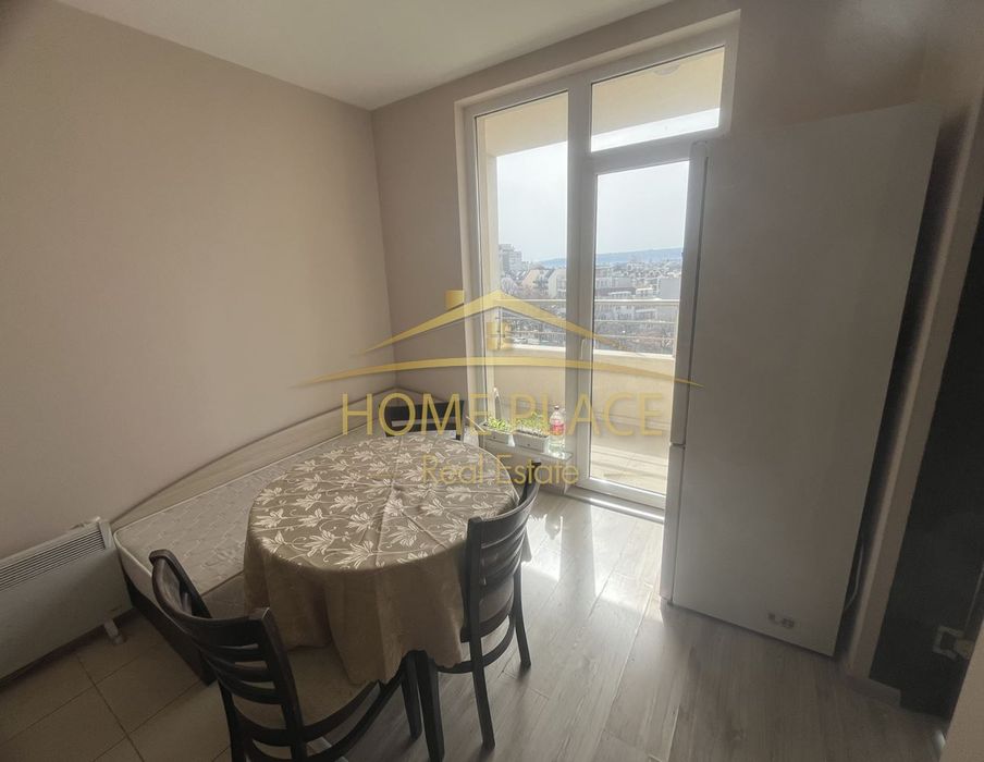 Продава се Двустаен апартамент в Варна, Лятно кино Тракия - 82 кв.м за 2317 €/кв.м - Снимка #3