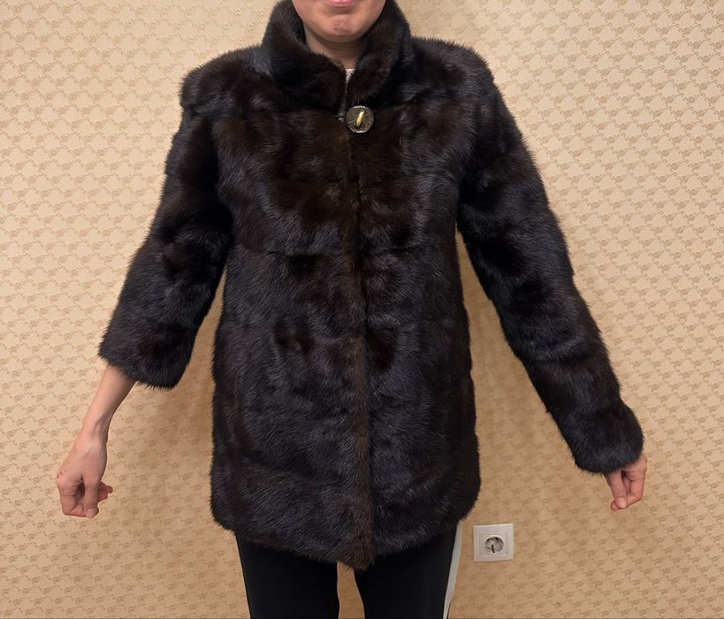 Продам норковую шубу