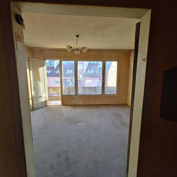 Двустаен апартамент в центъра на Пловдив - 64кв.м