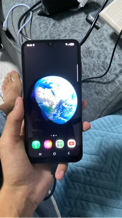 Самсунг а25 в нормальном состоянии