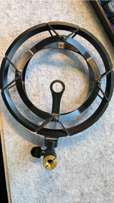 Blue mikrofon + stoyka ideal holatda