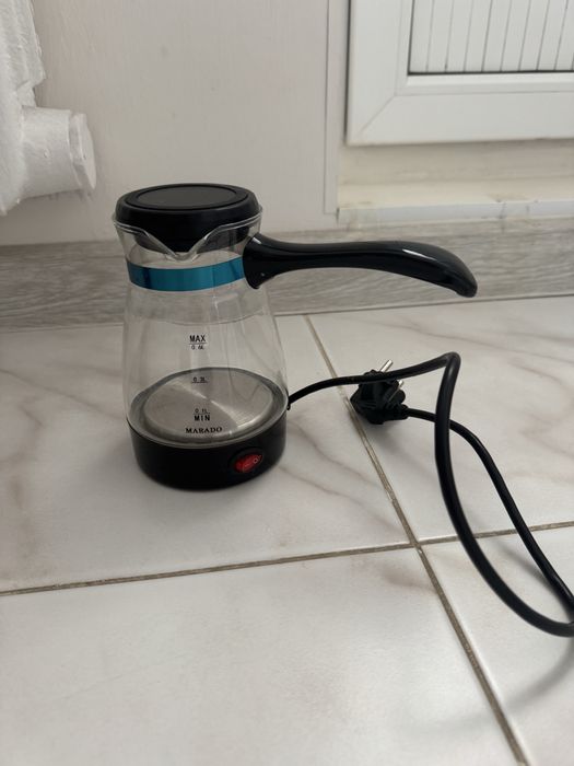 Электрическая кофеварка