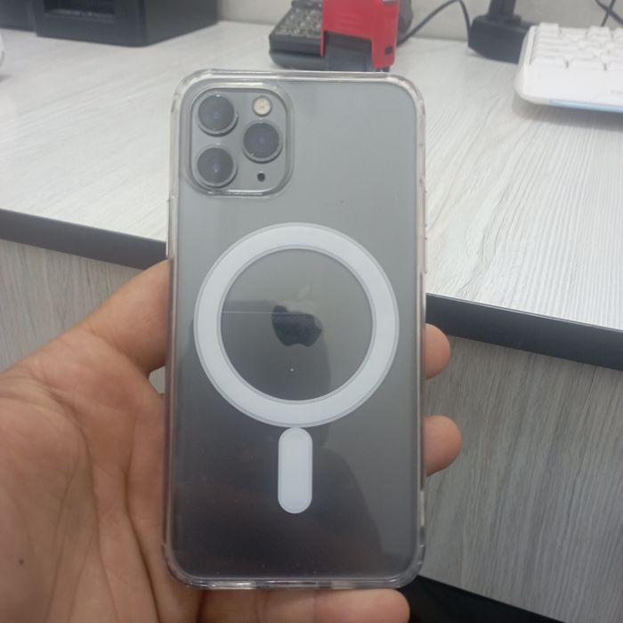 Iphone 11 pro holati zoʻr