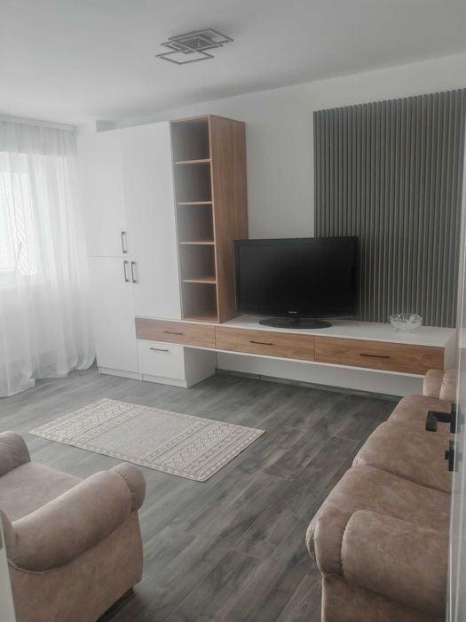 Vând apartament ultracentral Pitești 56mp