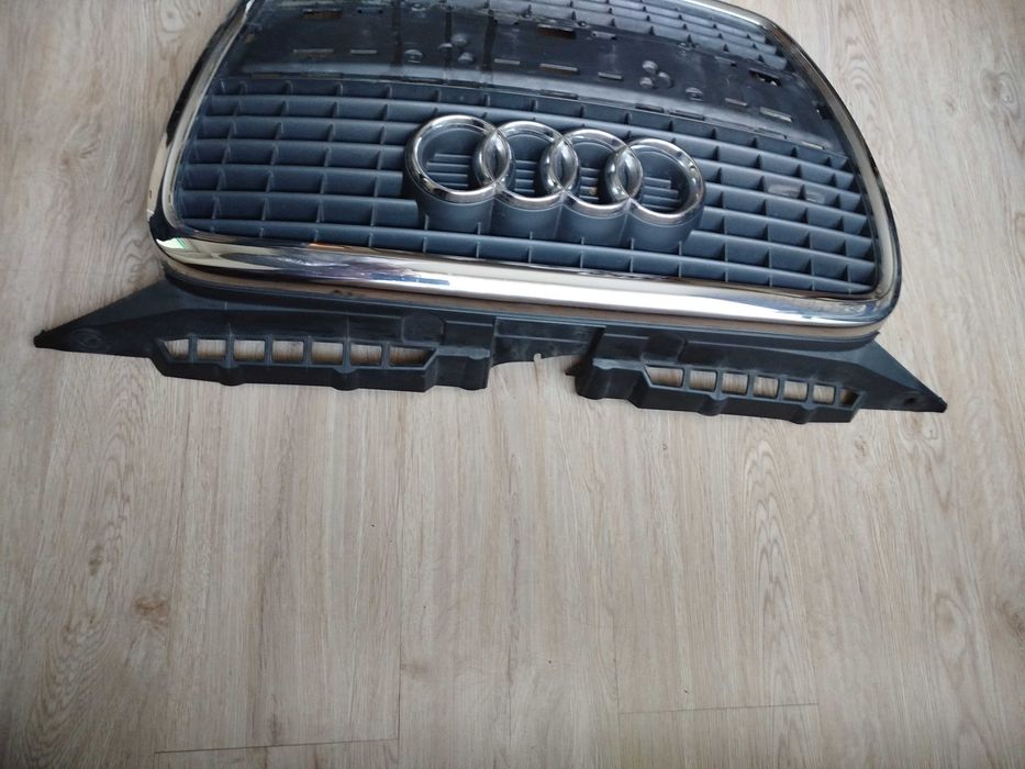 Решетка радиатор за Audi A3 8P