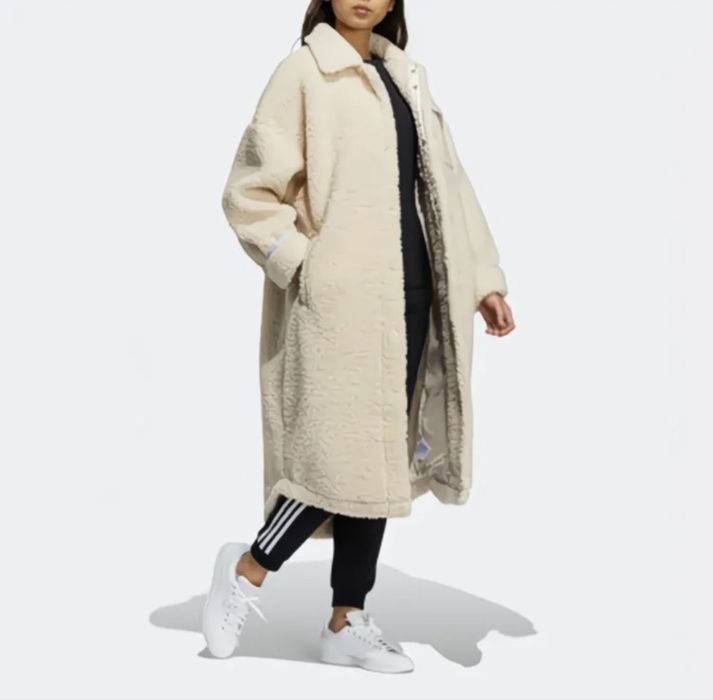 Куртка пальто женская