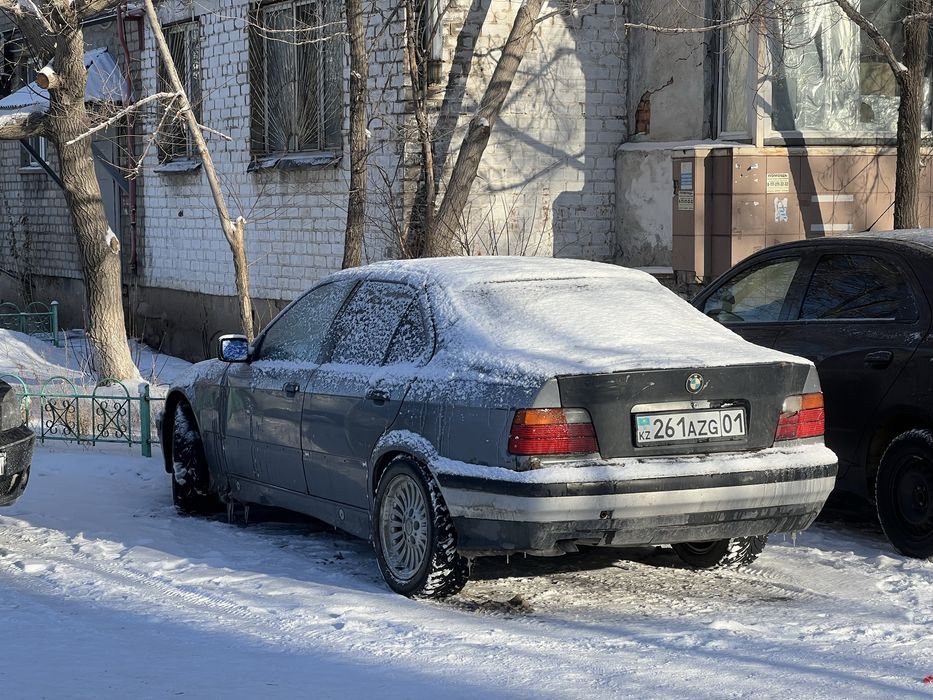 Бмв тройка е36 астана