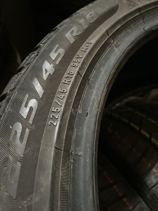 Anvelope Pirelli set 4 buc 225/45 R 18