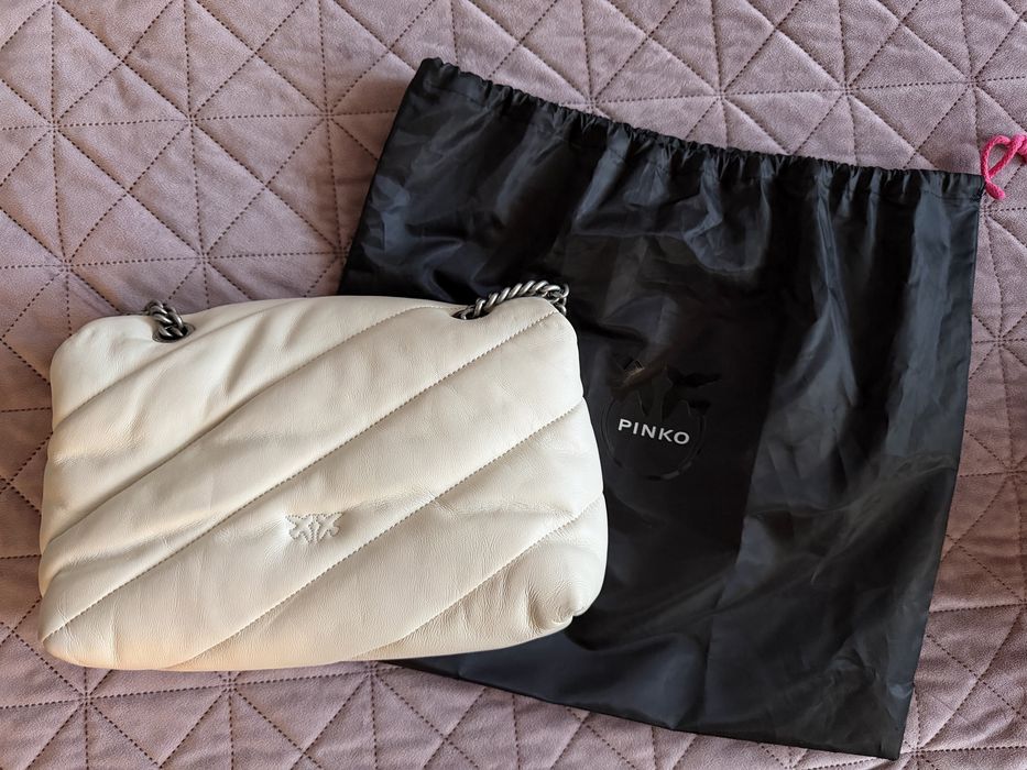 Кожена чанта Pinko