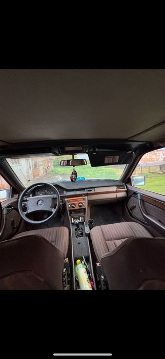 Продам w124 на ходу