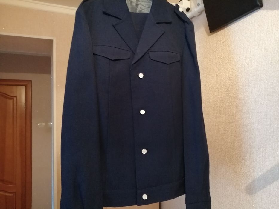 Рубашки школьные