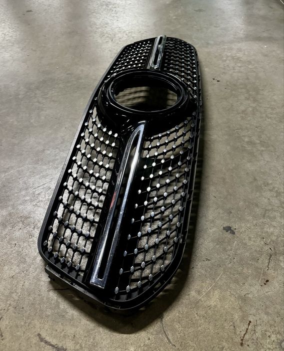 Mercedes GLE Diamond решетка за предна броня