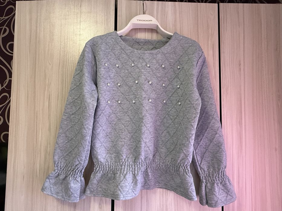 Дамски блузи S-M