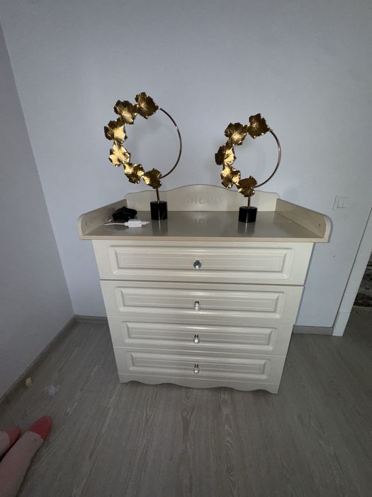 Цена договорная, состояние шкафа хороший