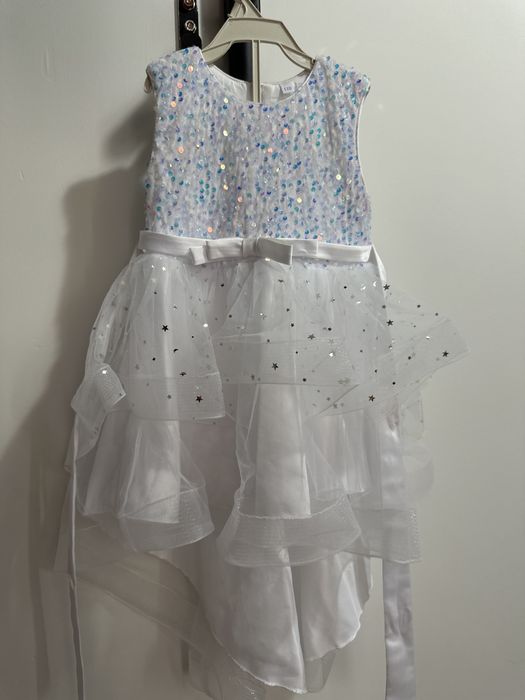 Нарядное платье для девочки 3-5 лет