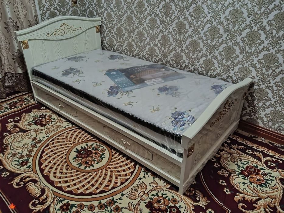 Krovat sotiladi  кровать сотилади продаётся каравот