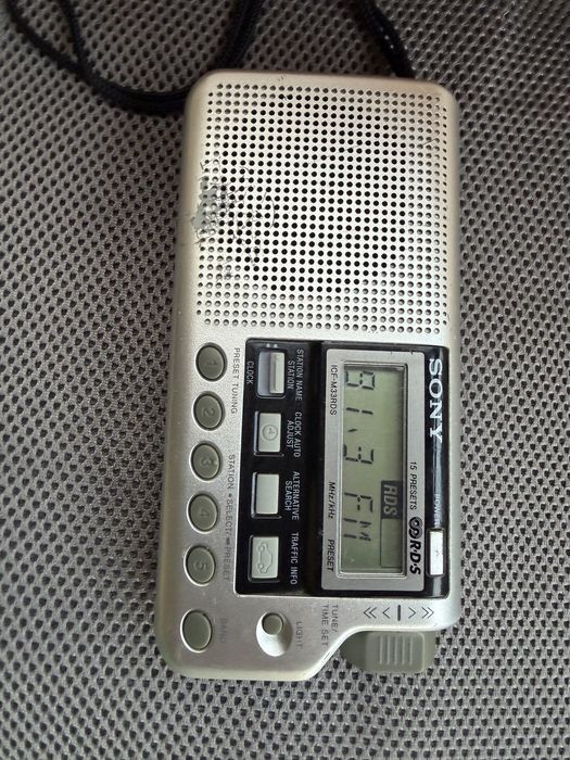 Radio  portabil SONY ICF-M33 RDS