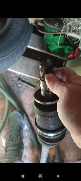 Продаются запчасти на Субару Форест