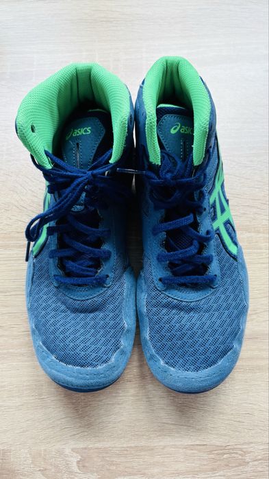 Борцовки за Борба -ASICS Номер 39,5