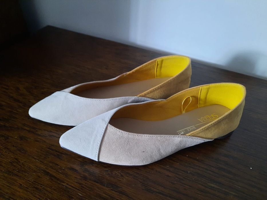Balerini de piele întoarsă Sfera