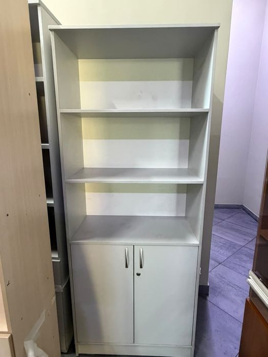 Продаётся мебель для офиса