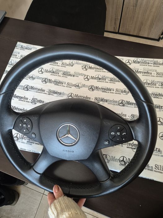 Волан за Мерцедес Ц класа W204