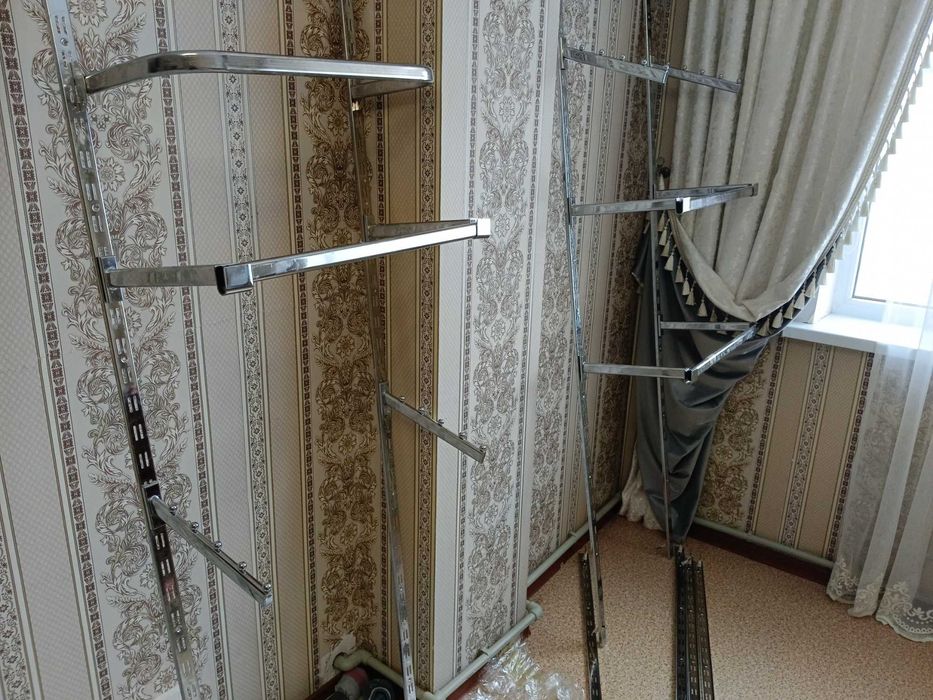 Продам настенные вешалки