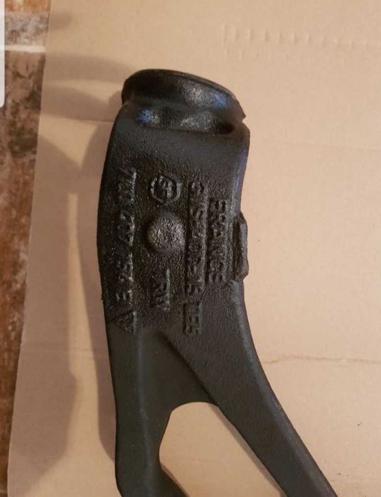 Носач  Тоuareg   ляв   2008 г.