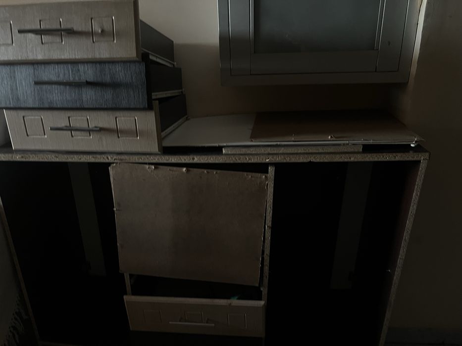 Комод отдам срочно