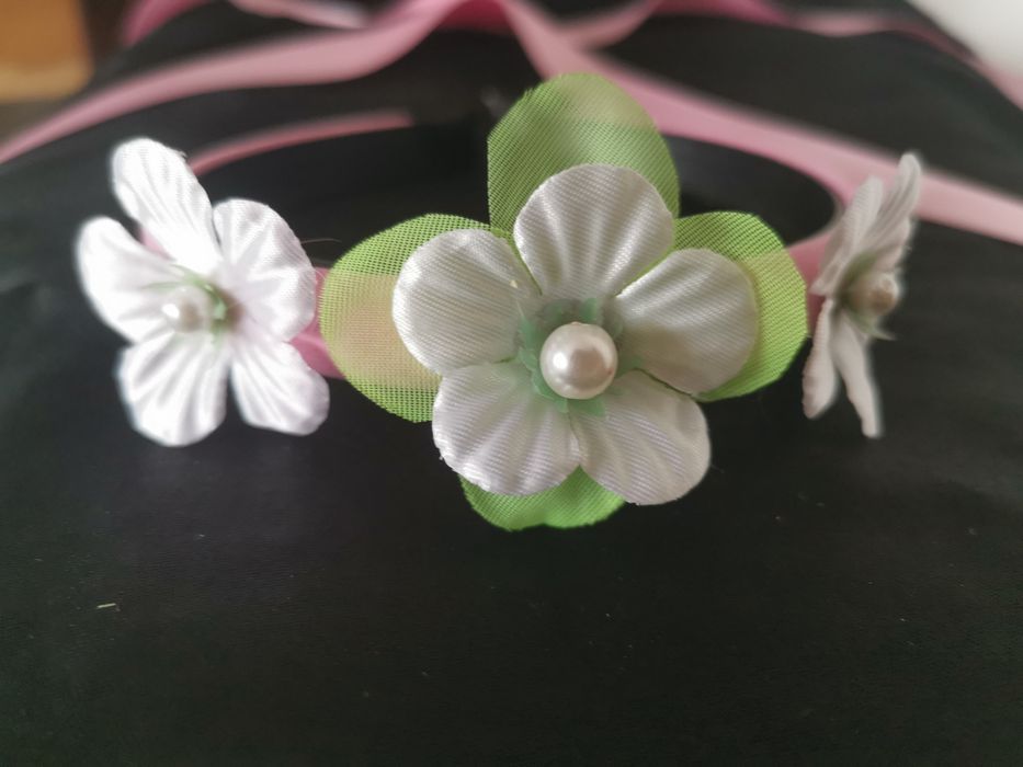 Диадема и колан за момиченче