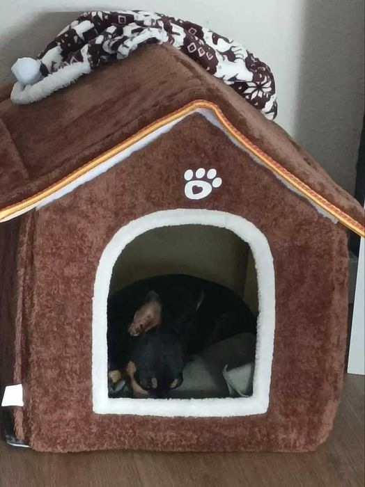 Уютна къща за кучета, котки и други домашни любимци