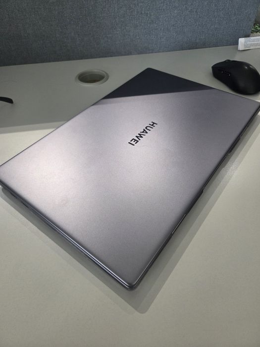 Huawei matebook D15
