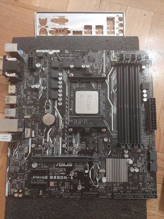 AMD Ryzen 7 3700X + Asus Prime B350M - A