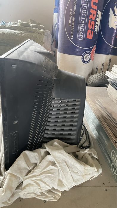 Продам Телевизор LG